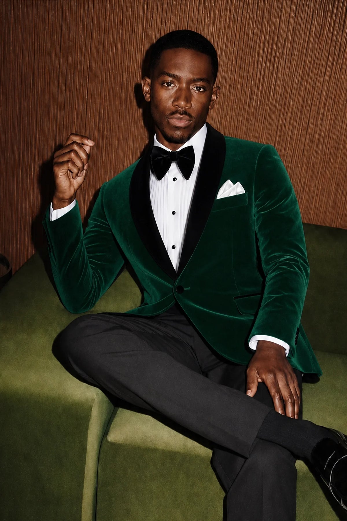 Men's Emerald Green Tuxedo Luxurious Velvet